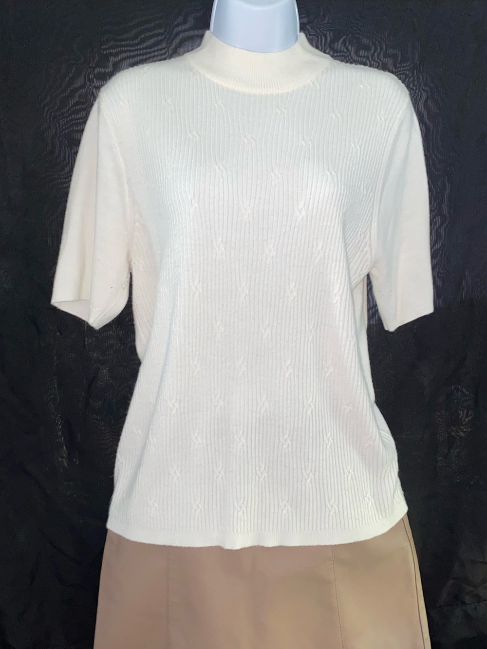 Vintage BonWorth Cream Knit Top with Mock Neck